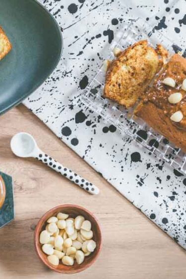 Cake au praliné aux noix de macadamia