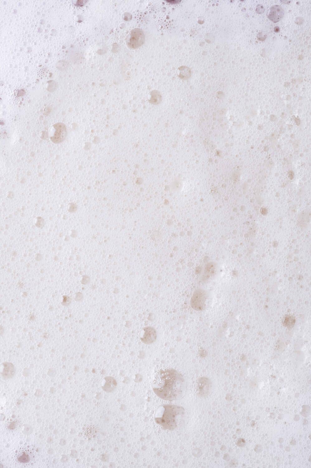 Ce gin sour à la violette va surprendre vos invités