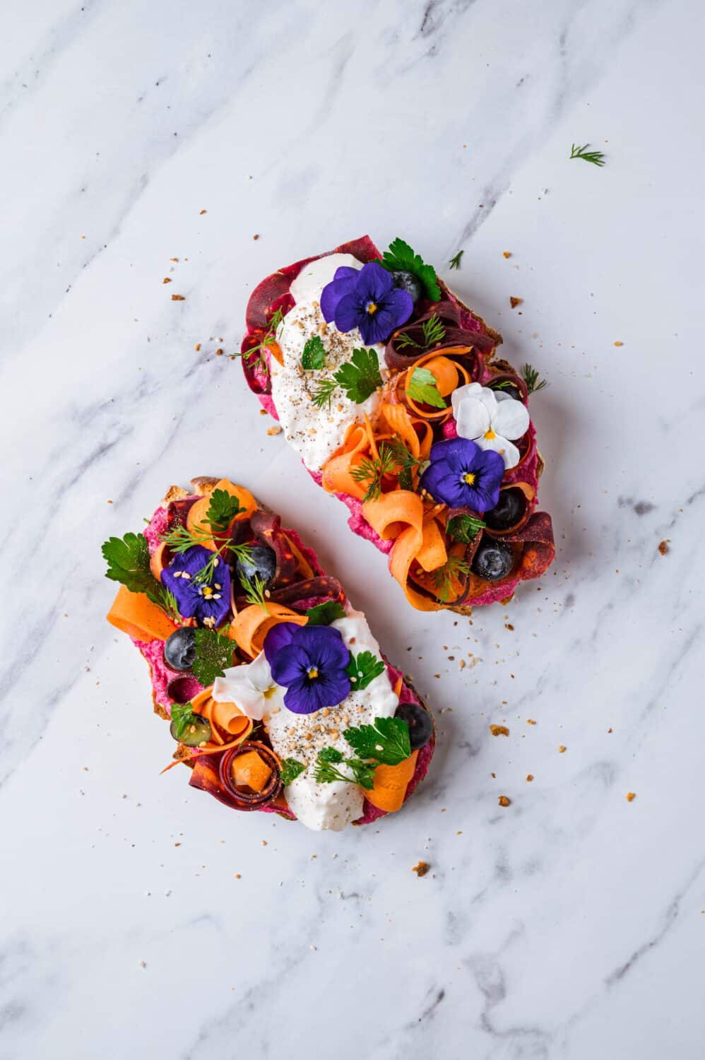 tartines carottes, burrata et betterave