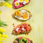 4 idées de tartines faciles et colorées à décliner : avocat, saumon fumé, betterave et œufs. Des recettes rapides, gourmandes et parfaites pour le brunch.